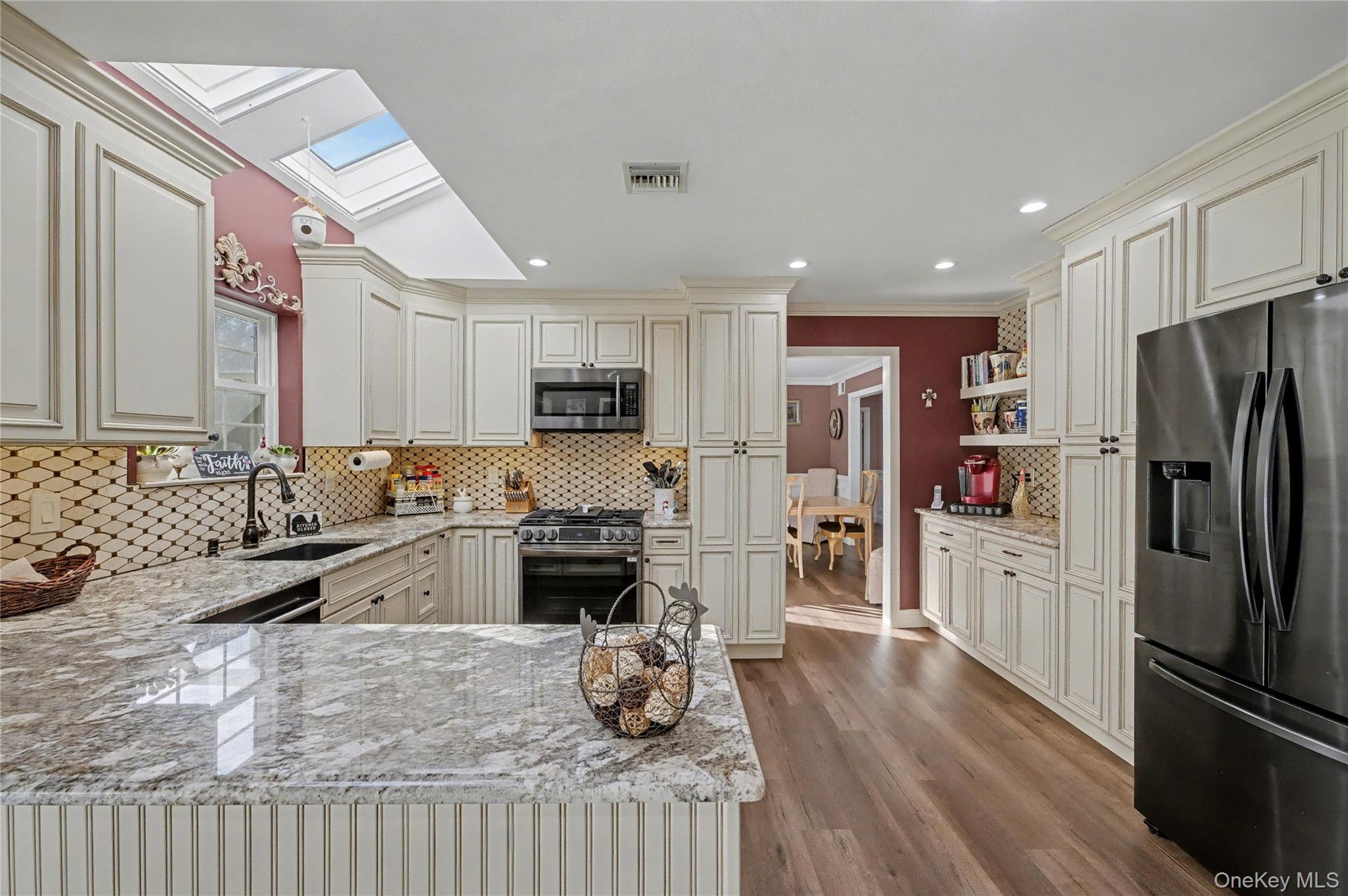 #15 photo, 8 Paddock Drive, Fort Salonga , NY 11768