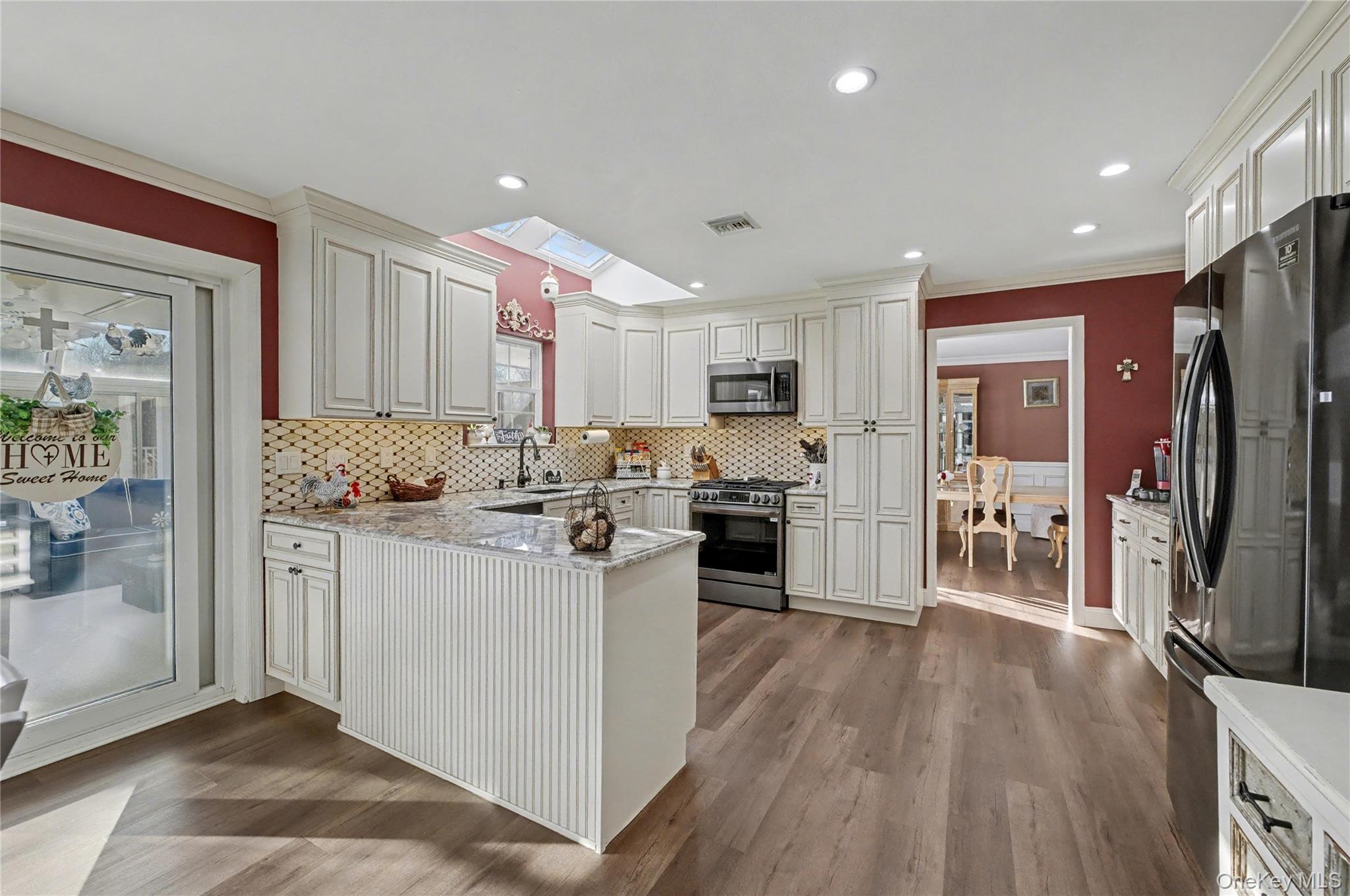 #17 photo, 8 Paddock Drive, Fort Salonga , NY 11768