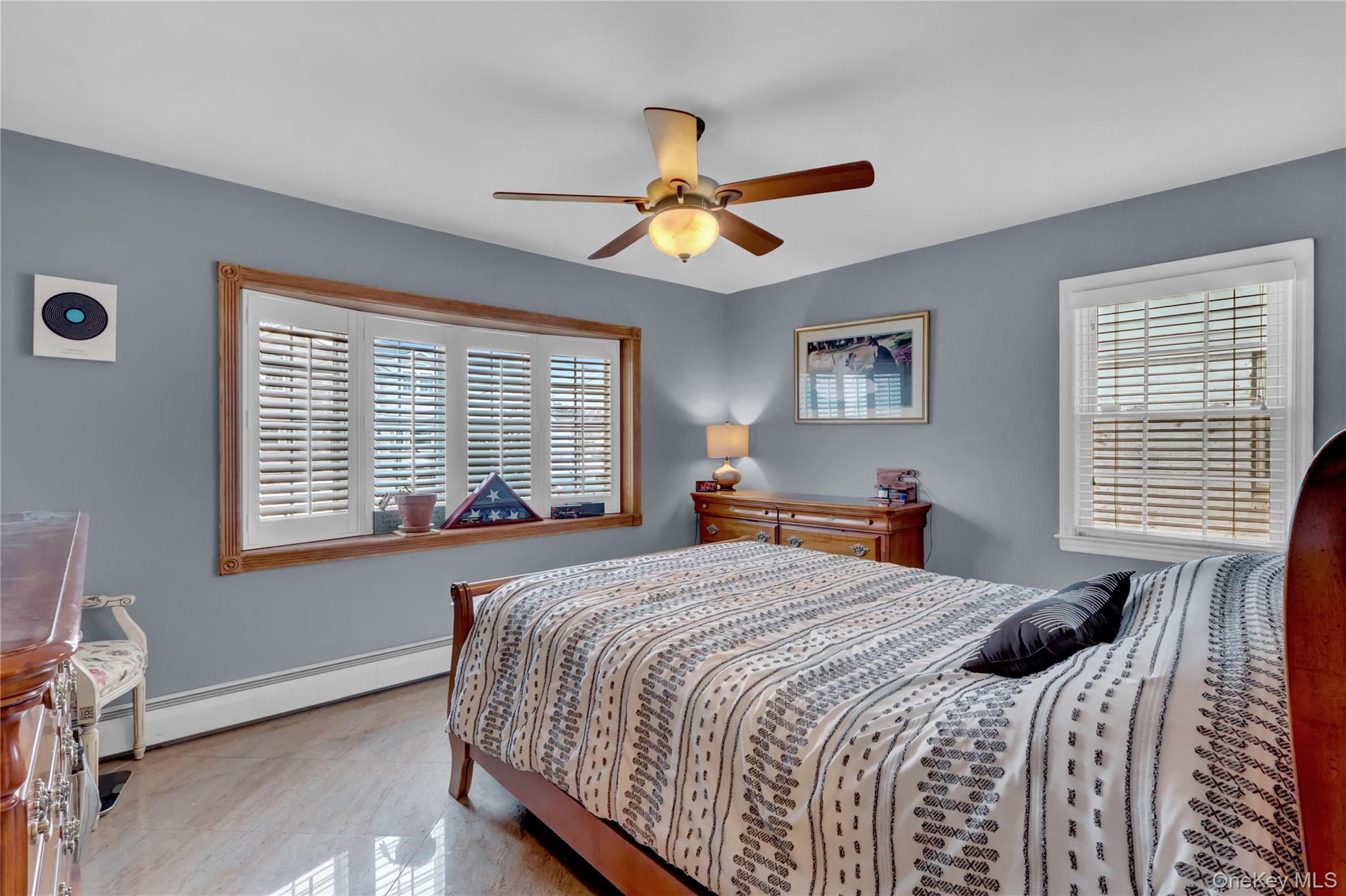 #12 photo, 122 Laurel Drive, New Hyde Park , NY 11040