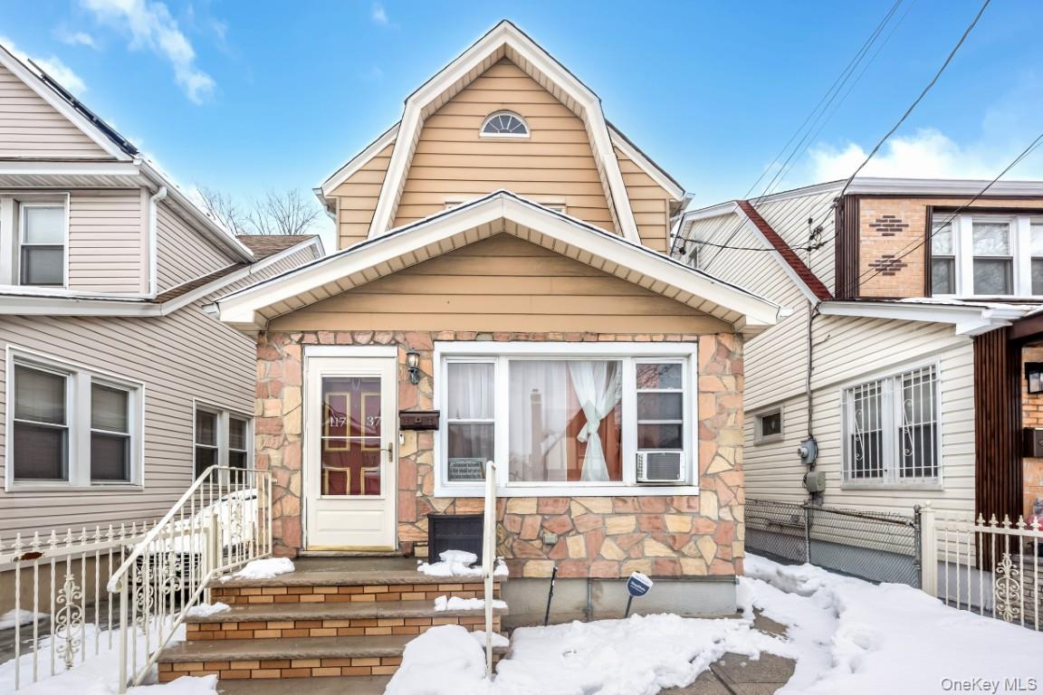 #1 photo, 117-37 193rd Street, Saint Albans , NY 11412