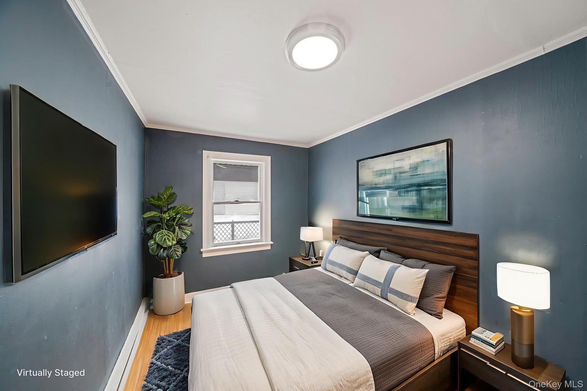 #13 photo, 1049 Woodcrest Avenue, سوفولك Riverhead , NY 11901