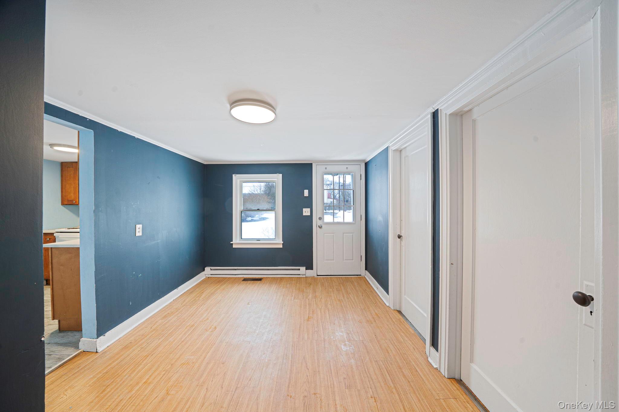 #6 photo, 1049 Woodcrest Avenue, سوفولك Riverhead , NY 11901