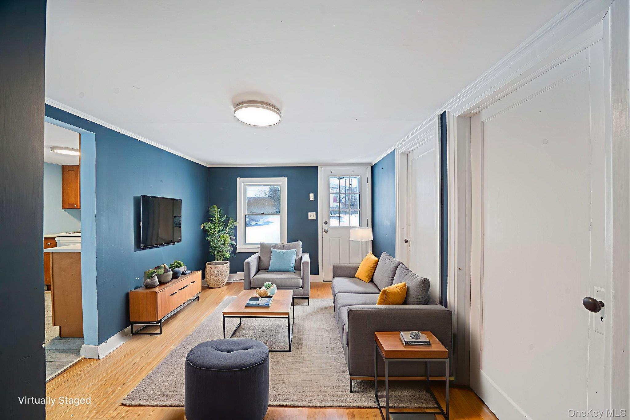 #7 photo, 1049 Woodcrest Avenue, سوفولك Riverhead , NY 11901