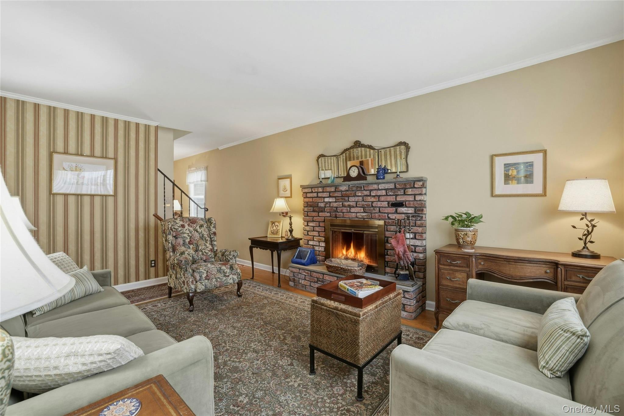 #5 photo, 348 Carnation Avenue, Floral Park , NY 11001