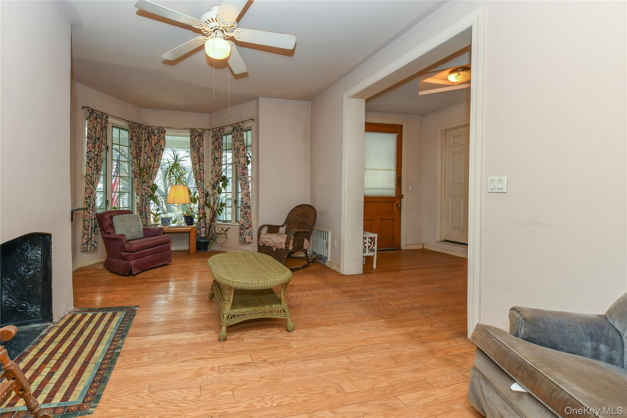 #8 photo, 76-43 85th Road, Woodhaven , NY 11421