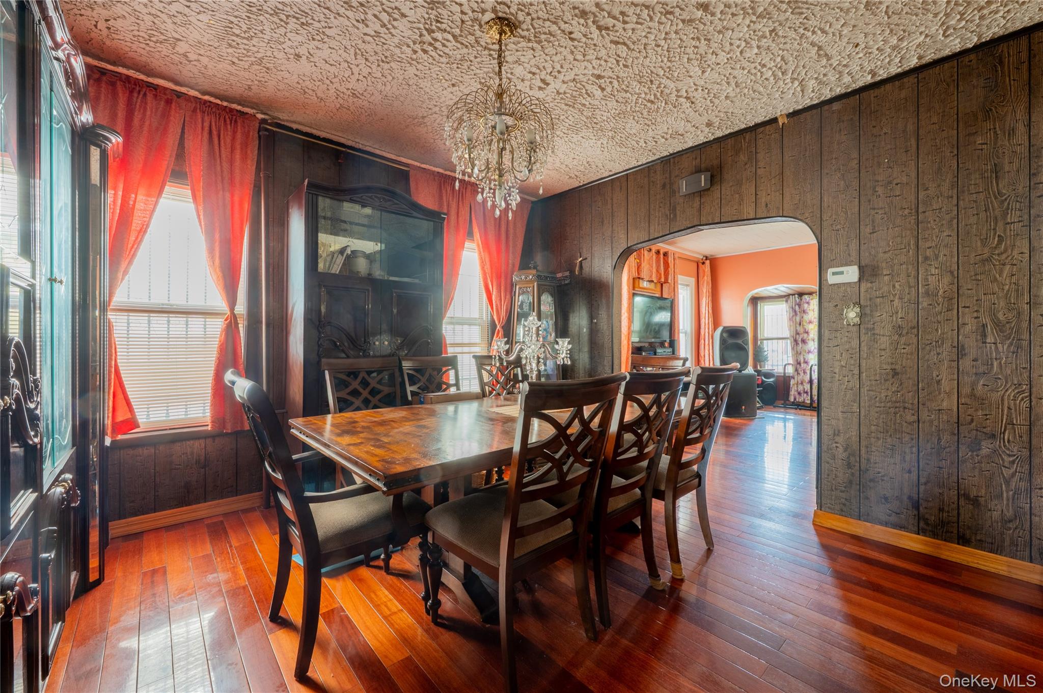 #8 photo, 104-48 Lefferts Boulevard, קווינס Richmond Hill , NY 11419