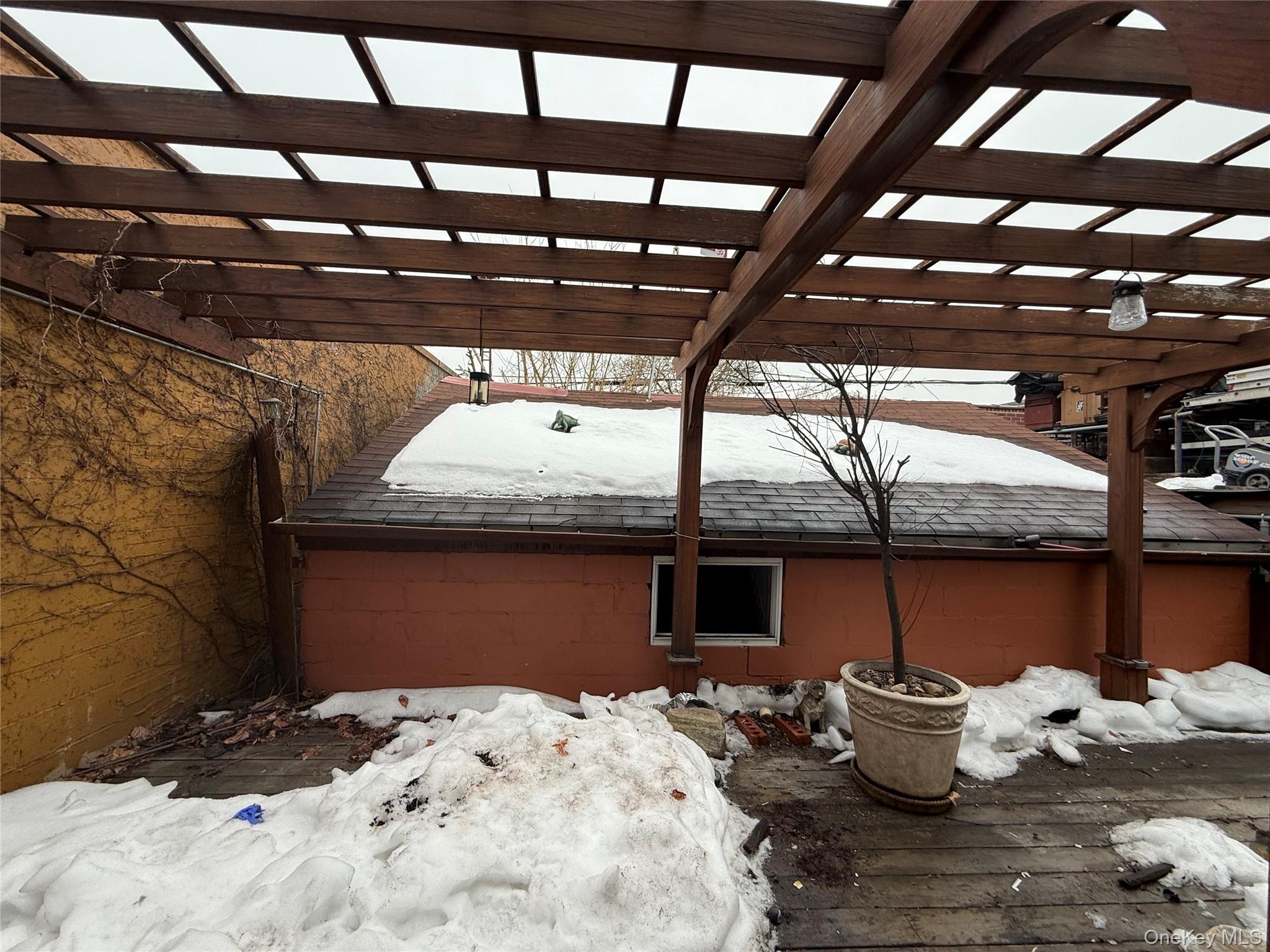 #20 photo, 16-33 Weirfield Street, Ridgewood , NY 11385