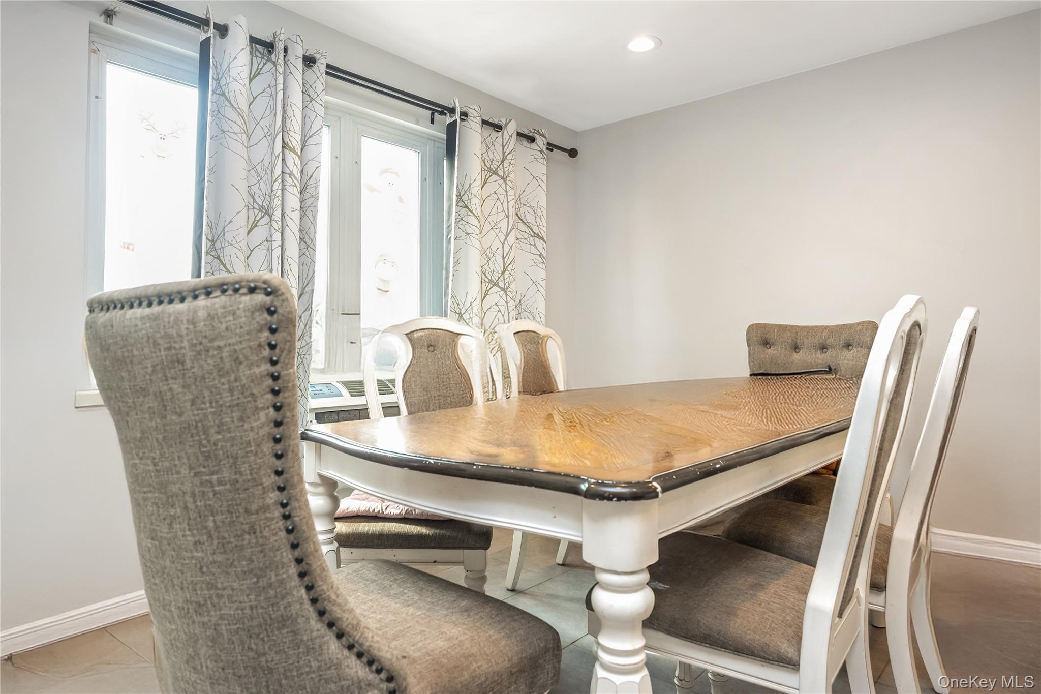 #11 photo, 7159 58th Road, קווינס Maspeth , NY 11378