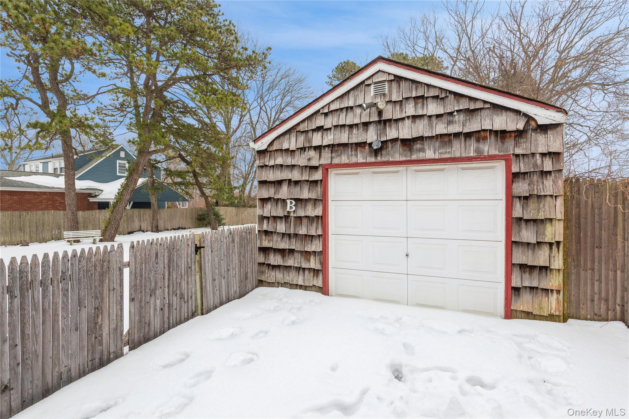 #19 photo, 51 Forest Avenue, 東長島 West Babylon , NY 11704