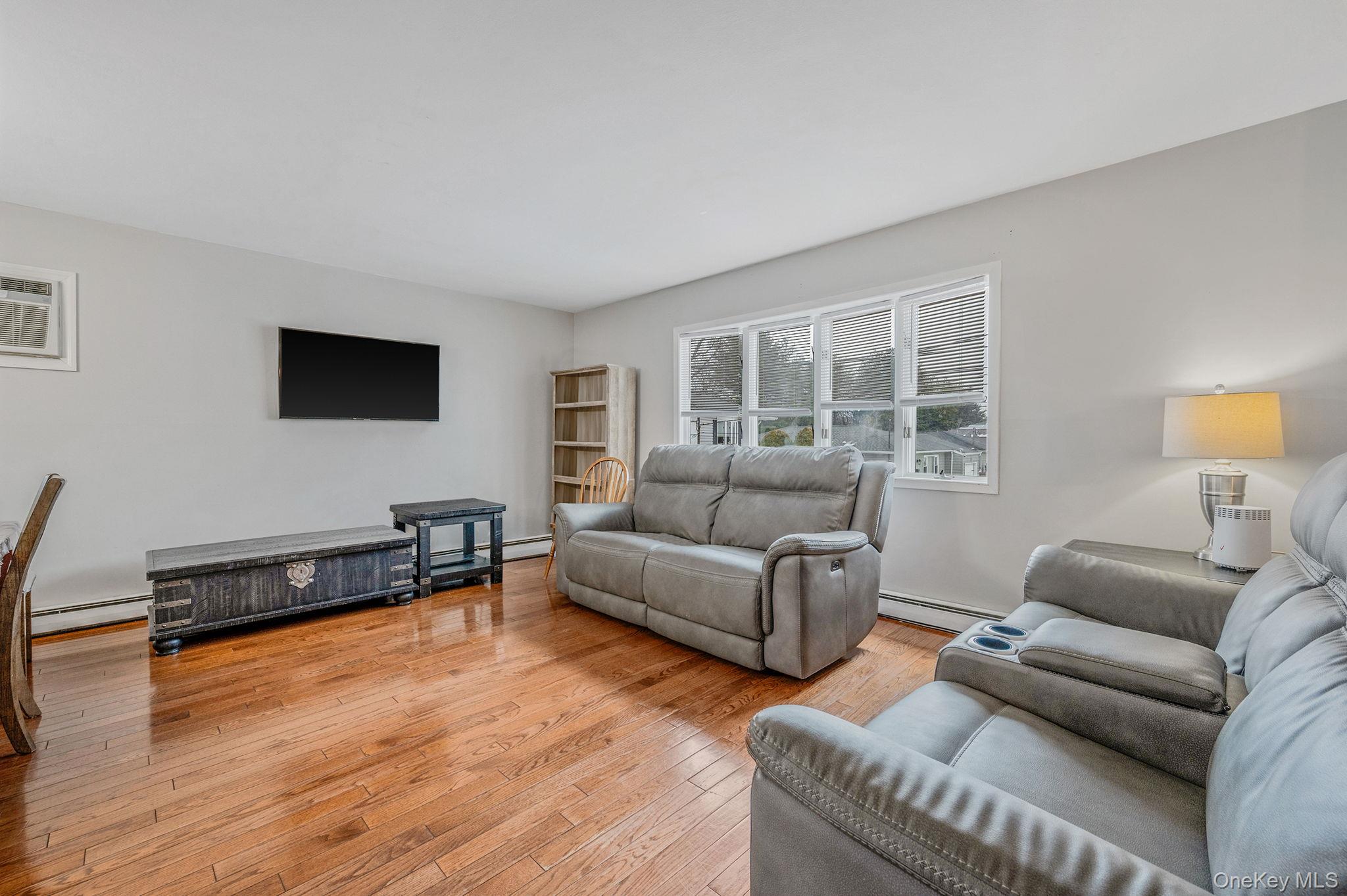 #11 photo, 94 Harrison Avenue, Bethpage , NY 11714