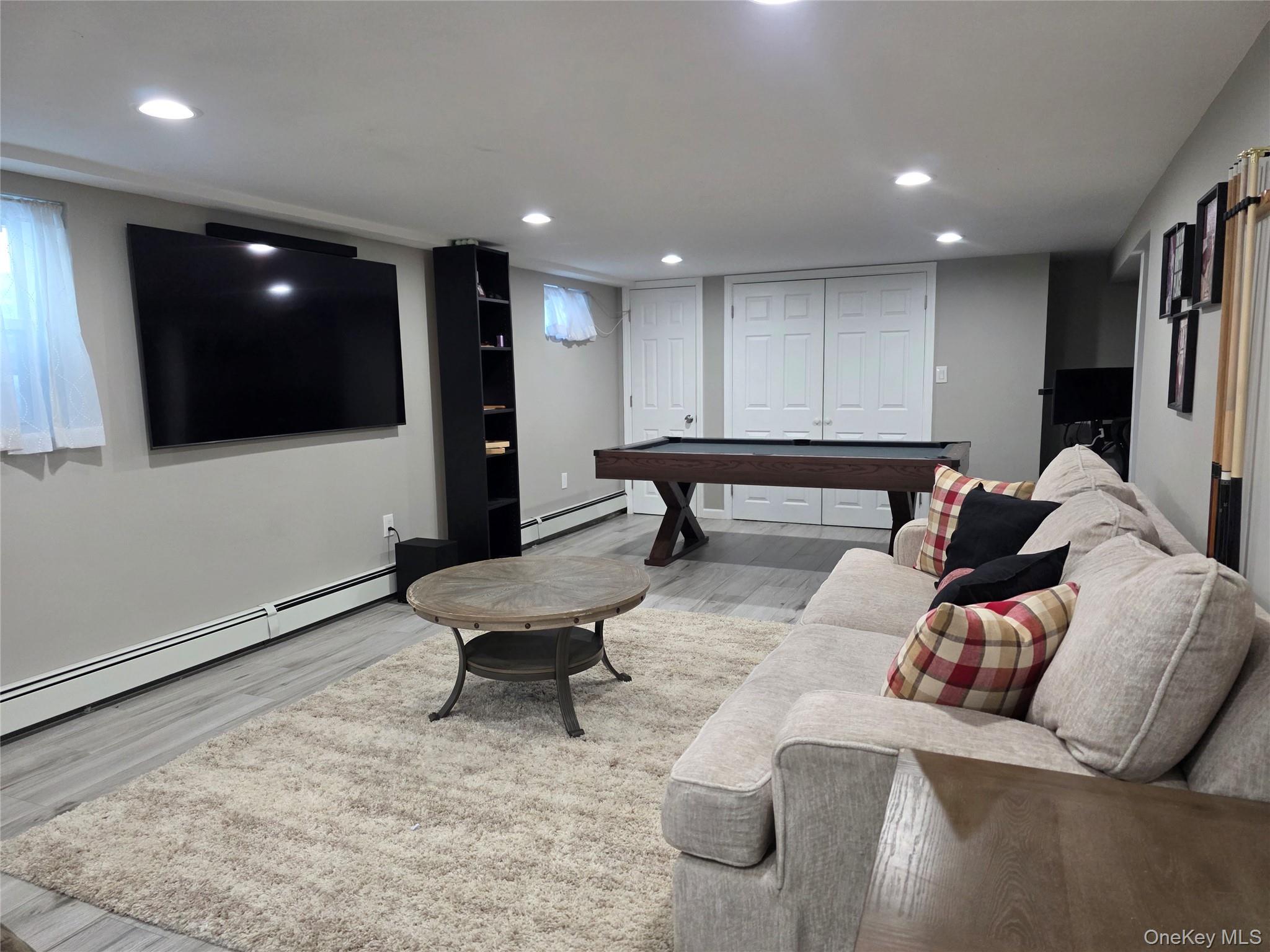 #11 photo, 181 Barrymore Boulevard, Franklin Square , NY 11010