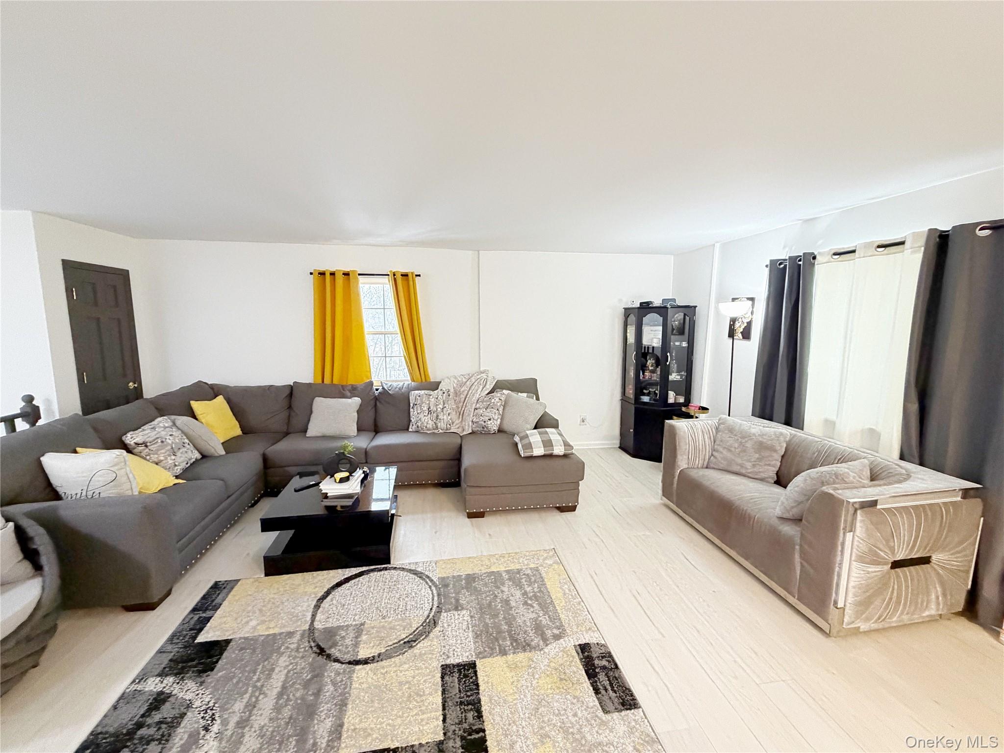 #1 photo, 276 Temple Hill Road, New Windsor , NY 12553