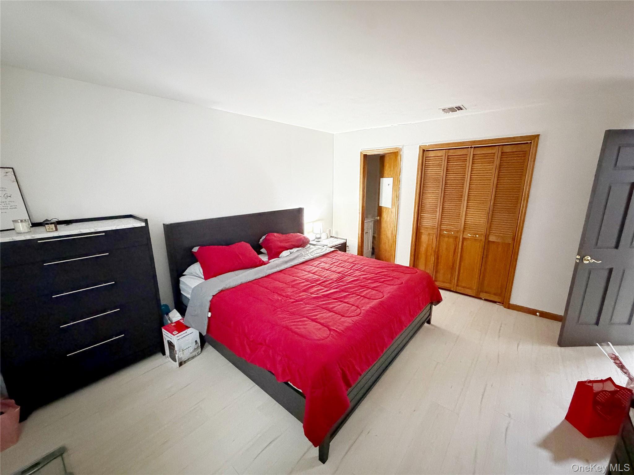 #8 photo, 276 Temple Hill Road, New Windsor , NY 12553