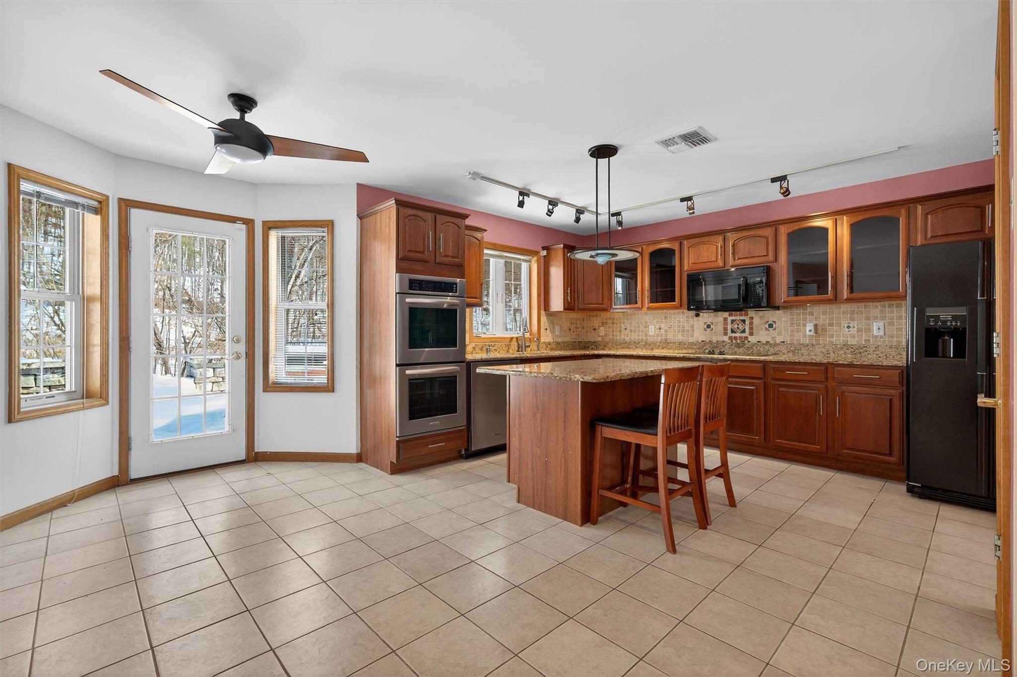 #14 photo, 8 Cardinal Court, Tuxedo Park , NY 10987