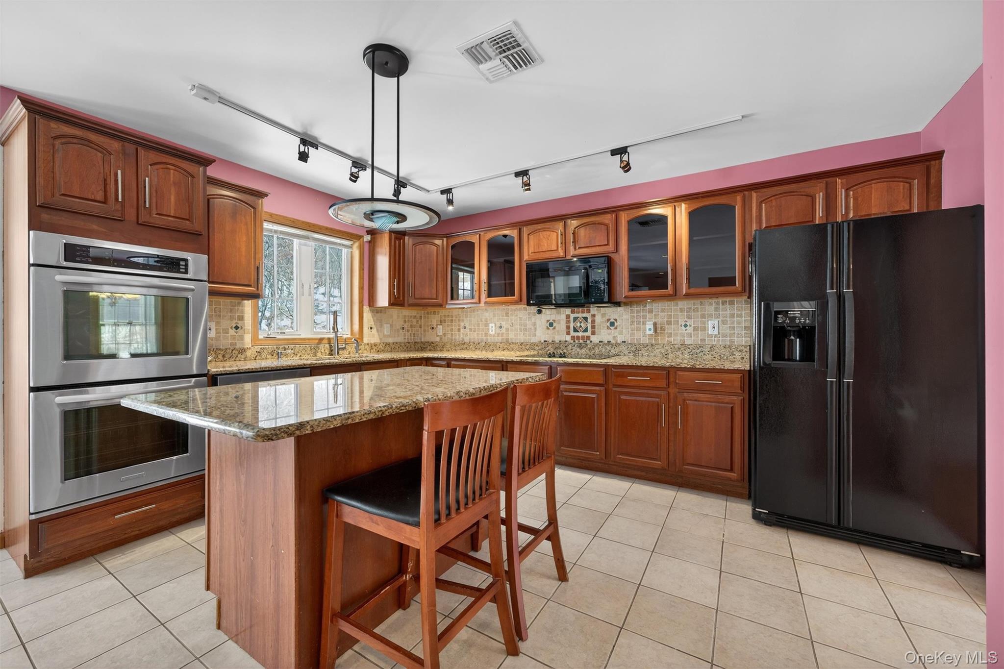 #18 photo, 8 Cardinal Court, Tuxedo Park , NY 10987