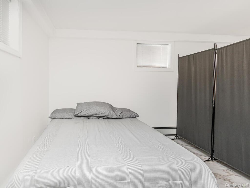 #12 photo, 2096 Central Park Avenue, Yonkers , NY 10710