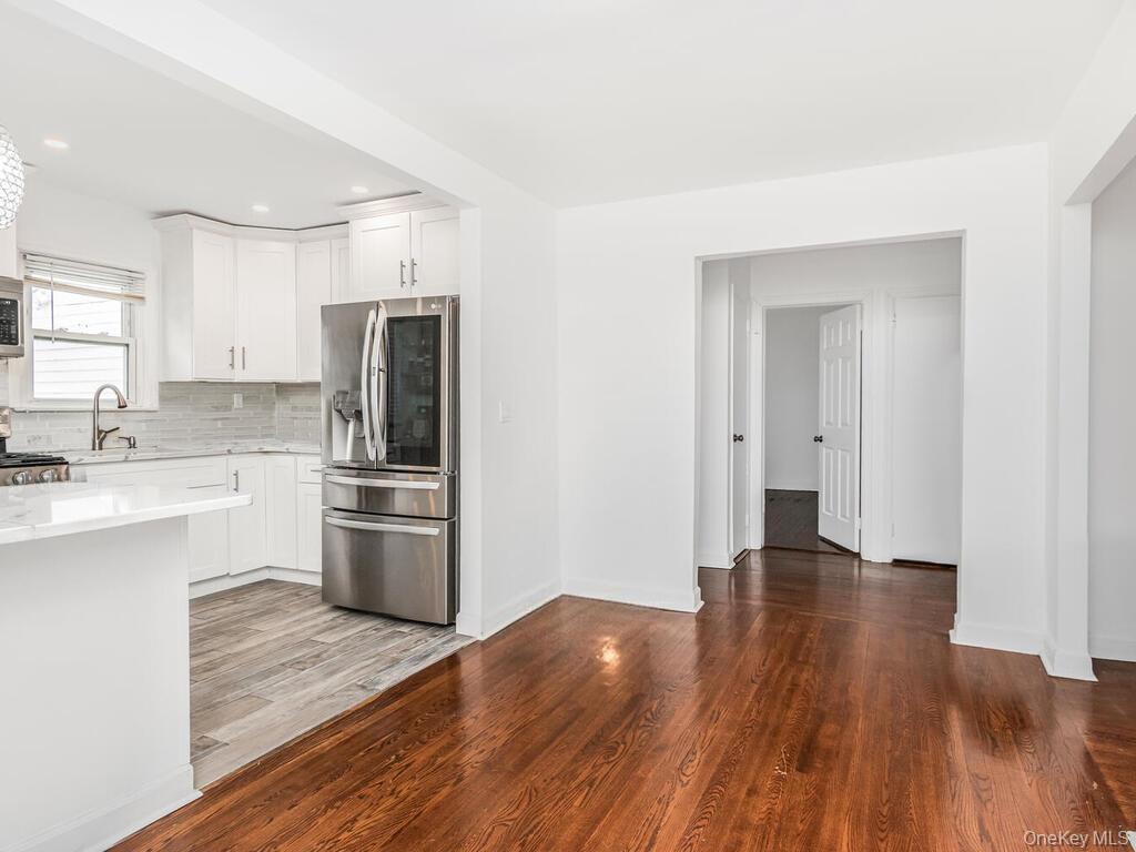 #6 photo, 2096 Central Park Avenue, Yonkers , NY 10710