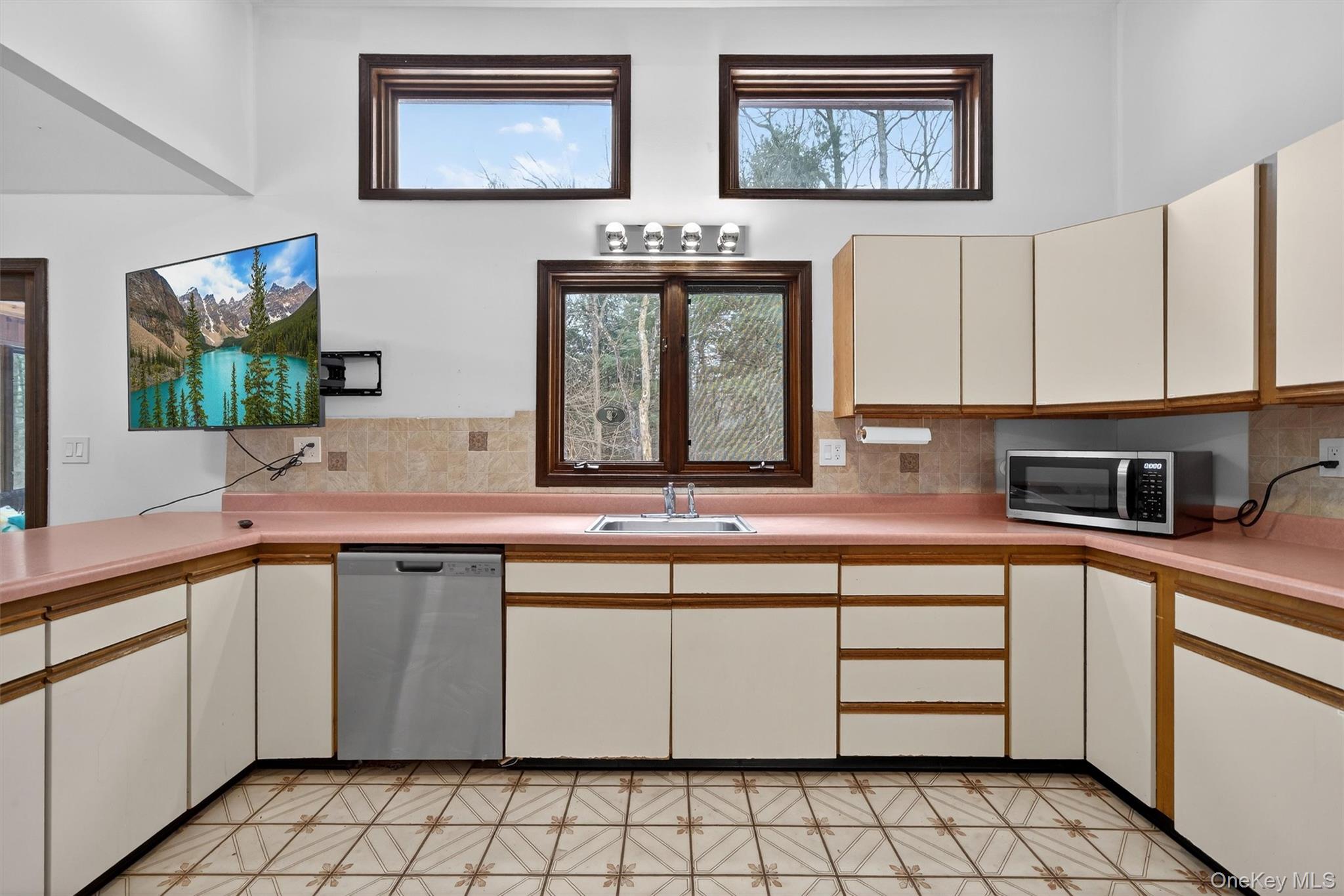 #15 photo, 157 Old Forestburg Road, Sparrowbush , NY 12780