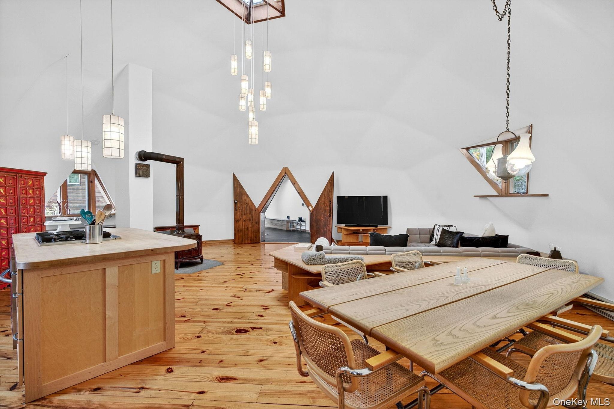 #9 photo, 106 Mountain Laurel Lane, Woodstock , NY 12498