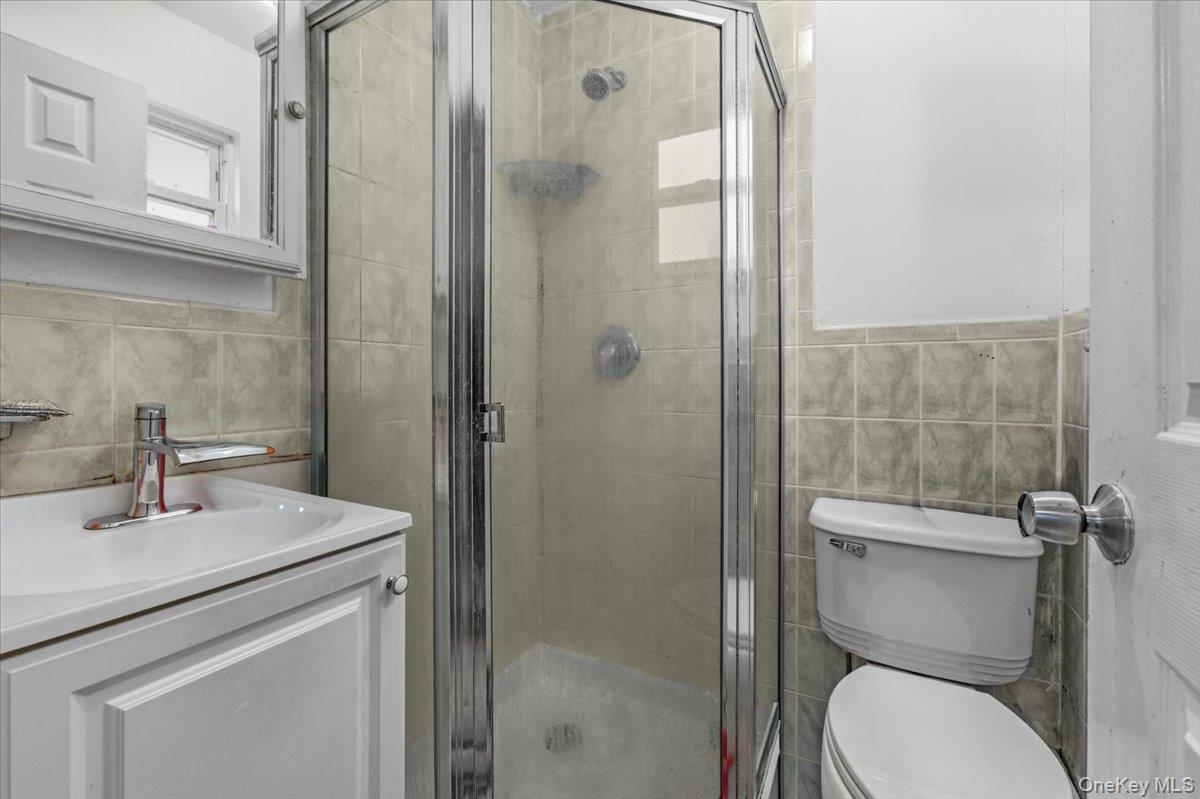 #13 photo, 14415 Lux Road, Jamaica , NY 11435