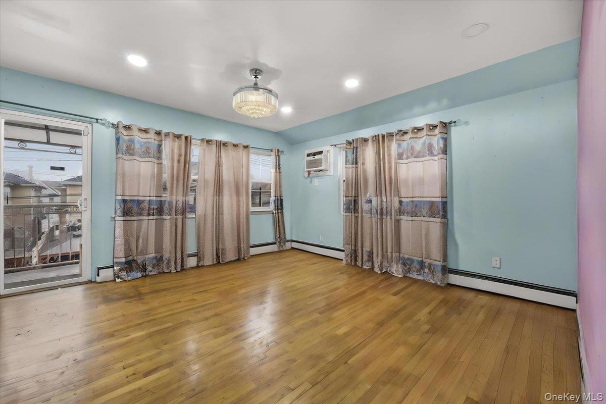 #14 photo, 14415 Lux Road, Jamaica , NY 11435