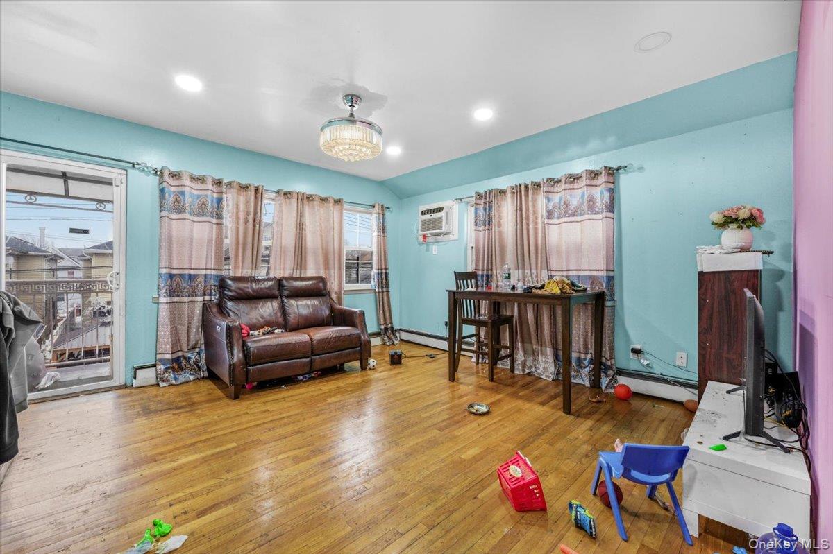 #15 photo, 14415 Lux Road, Jamaica , NY 11435