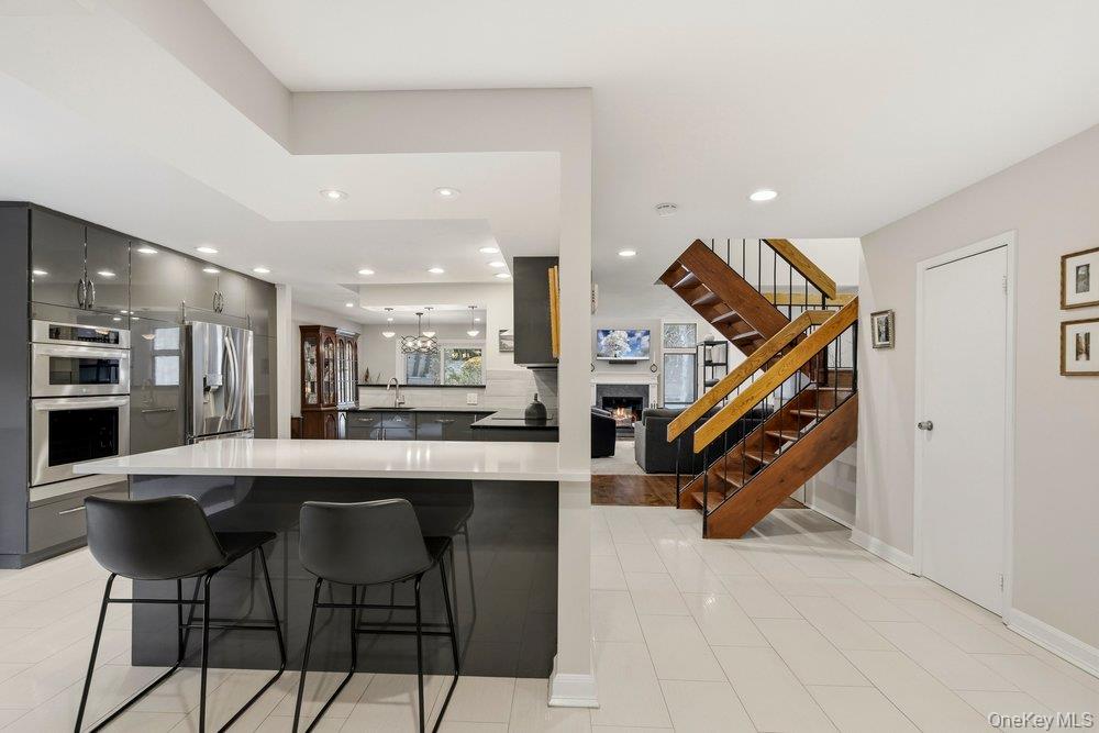 #2 photo, 8 Wimbledon Court, Jericho , NY 11753