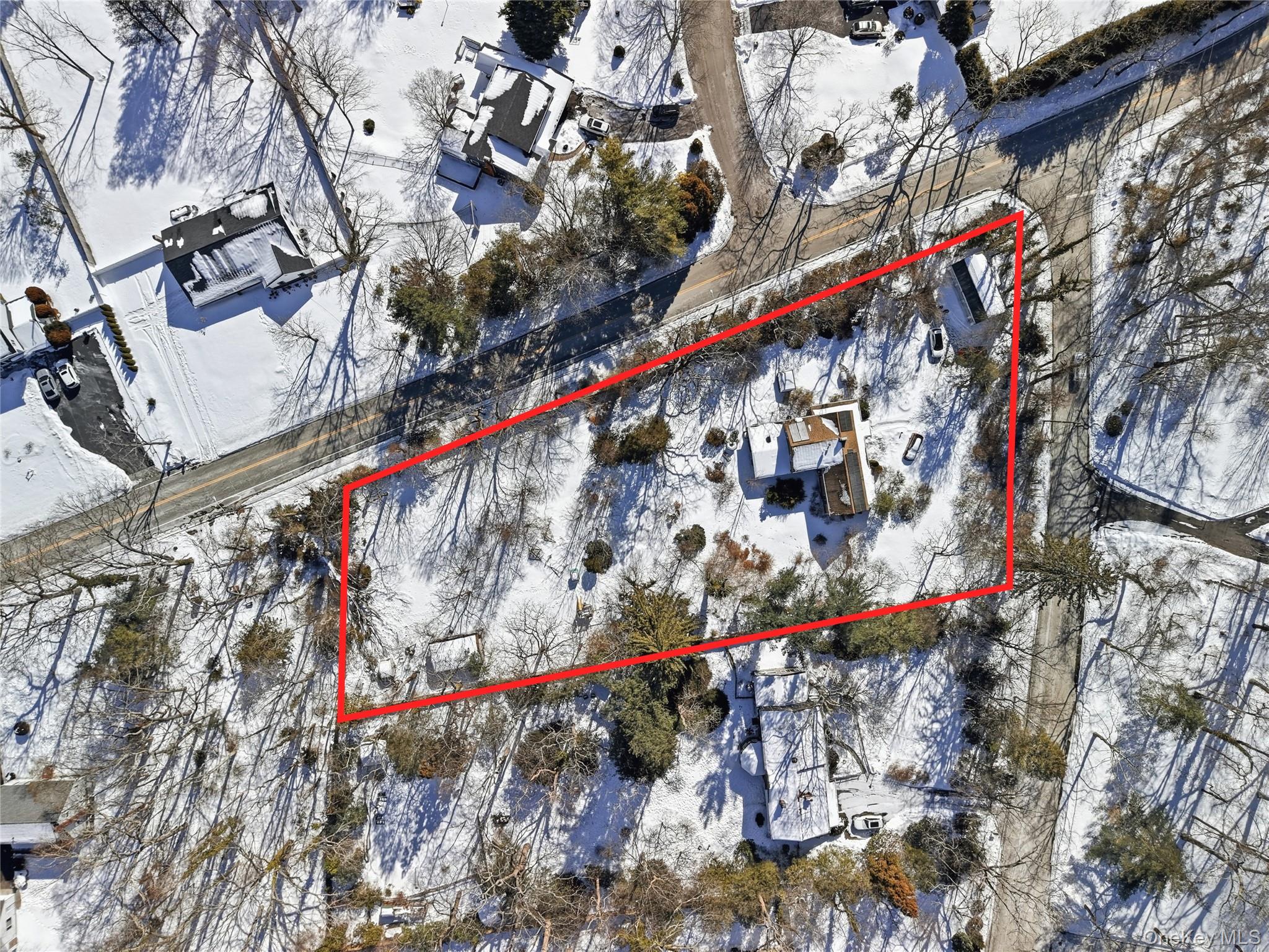 #5 photo, 115 Warner Road, Саффолк ‖ Huntington , NY 11743