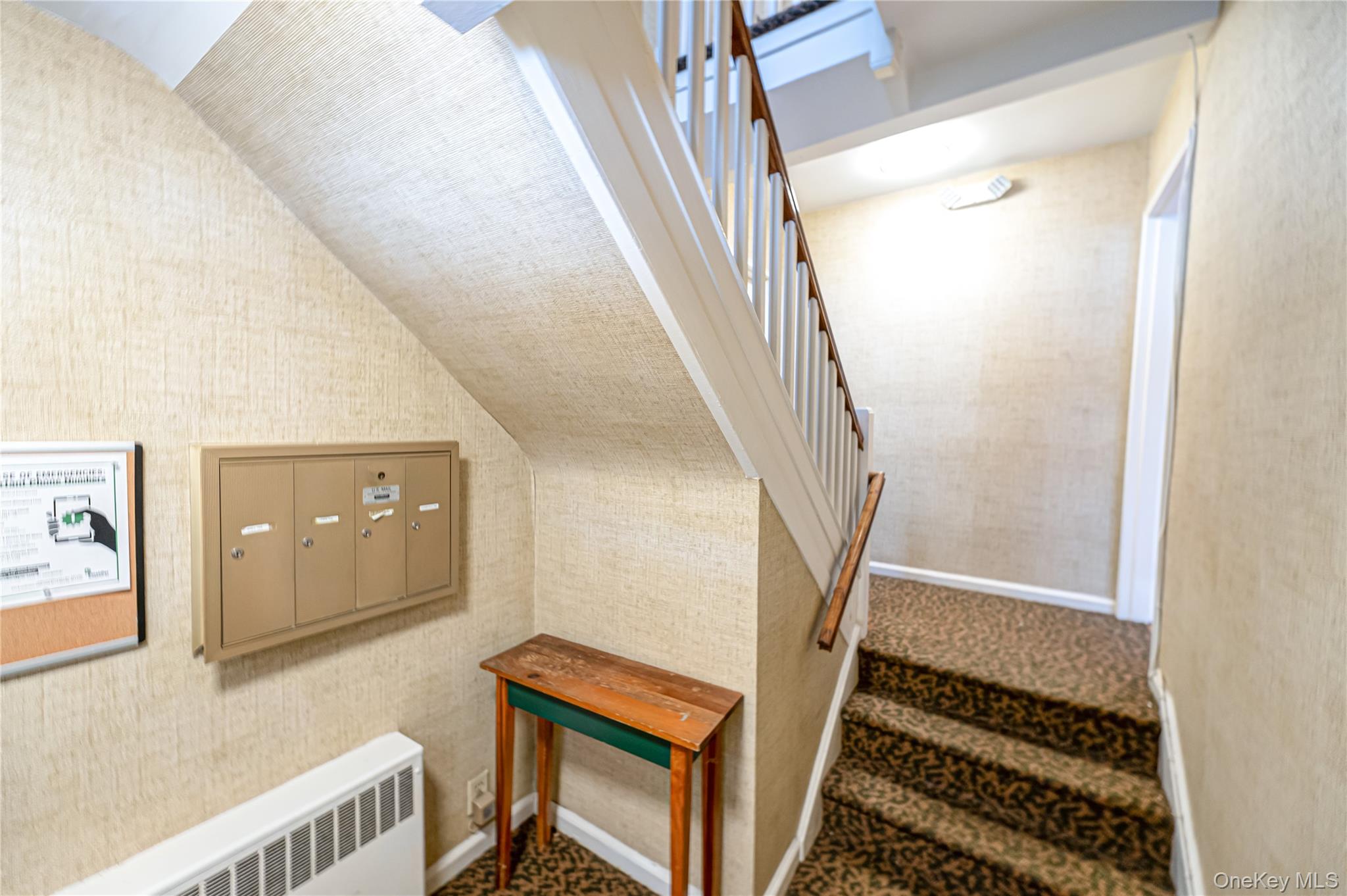 #12 photo, 26 Nathan Hale Drive, سوفولك Huntington , NY 11743