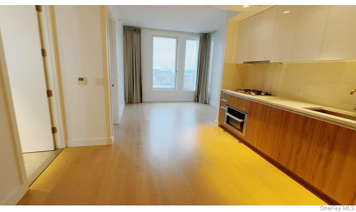 #2 photo, 13618 Maple Avenue, Flushing , NY 11355