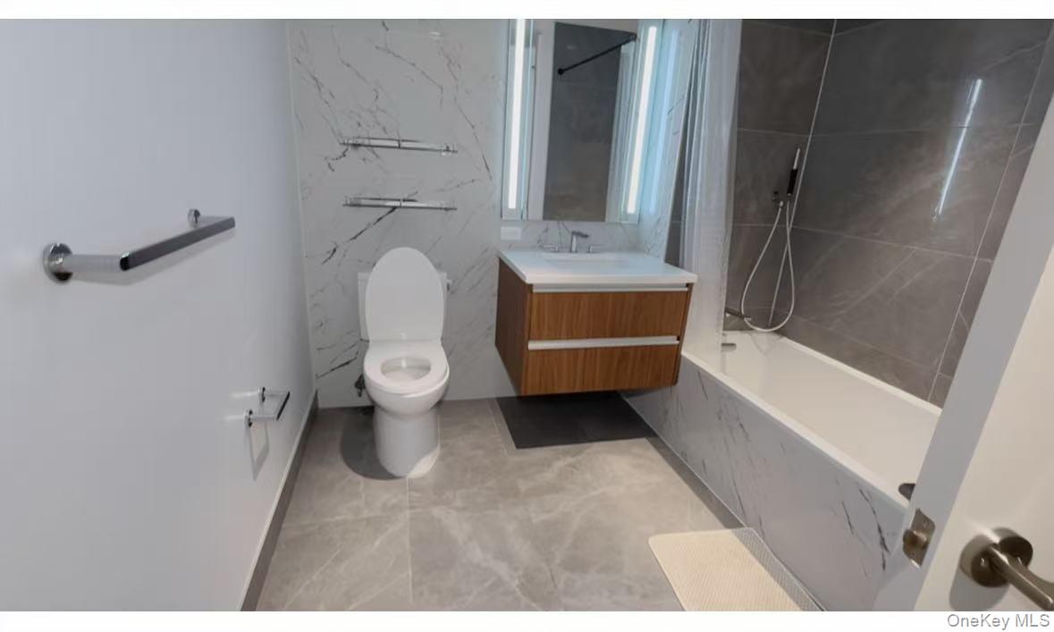 #5 photo, 13618 Maple Avenue, Flushing , NY 11355