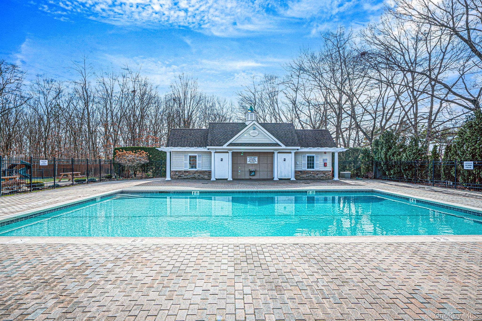 #16 photo, 460 Old Town Road, Port Jefferson Station , NY 11776