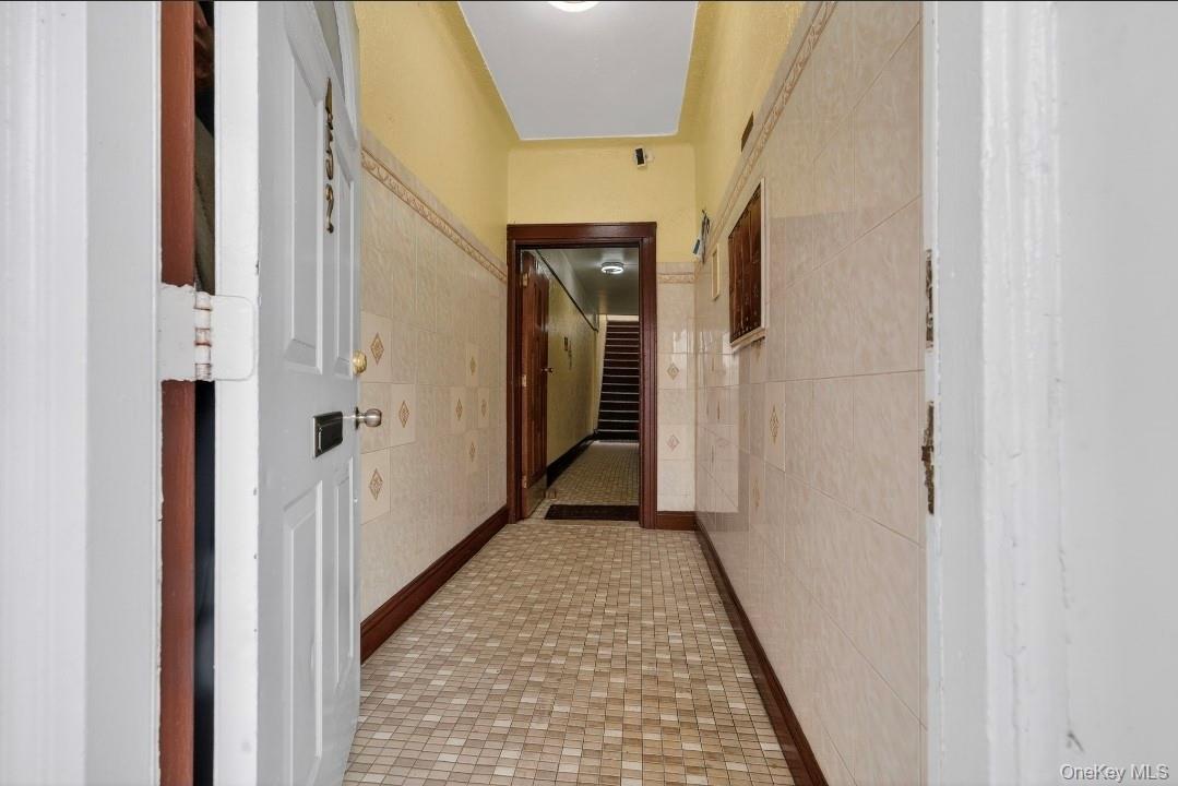 #6 photo, 452 E 46th Street, Brooklyn , NY 11203