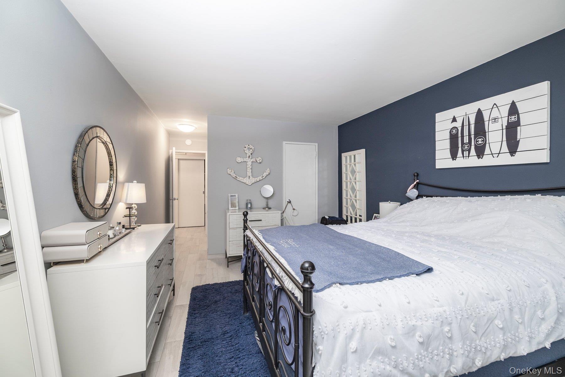 #10 photo, 430 Shore Road, מחוז נסאו Long Beach , NY 11561