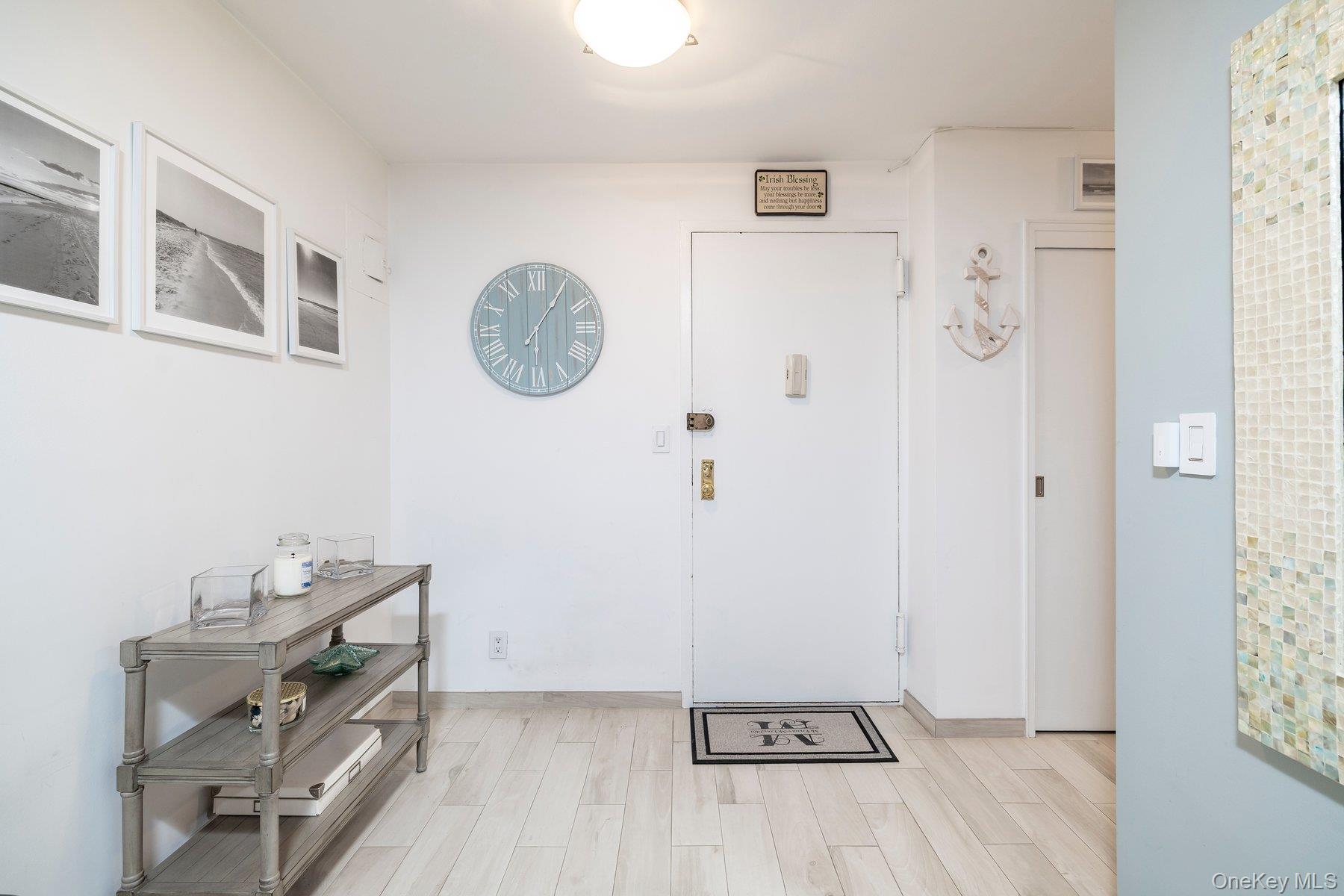 #5 photo, 430 Shore Road, מחוז נסאו Long Beach , NY 11561