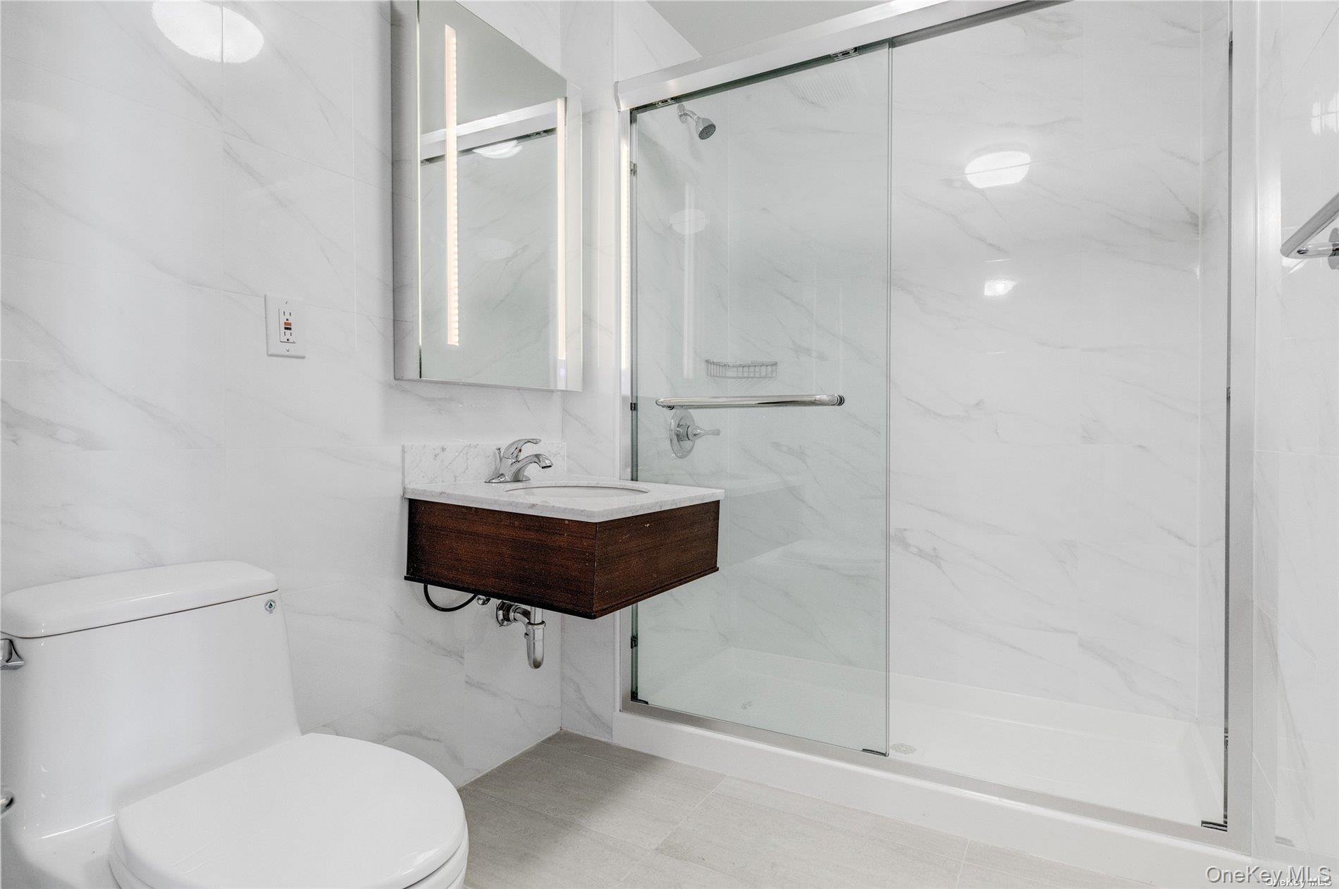 #14 photo, 13646 41st Avenue, كوينز Flushing , NY 11355