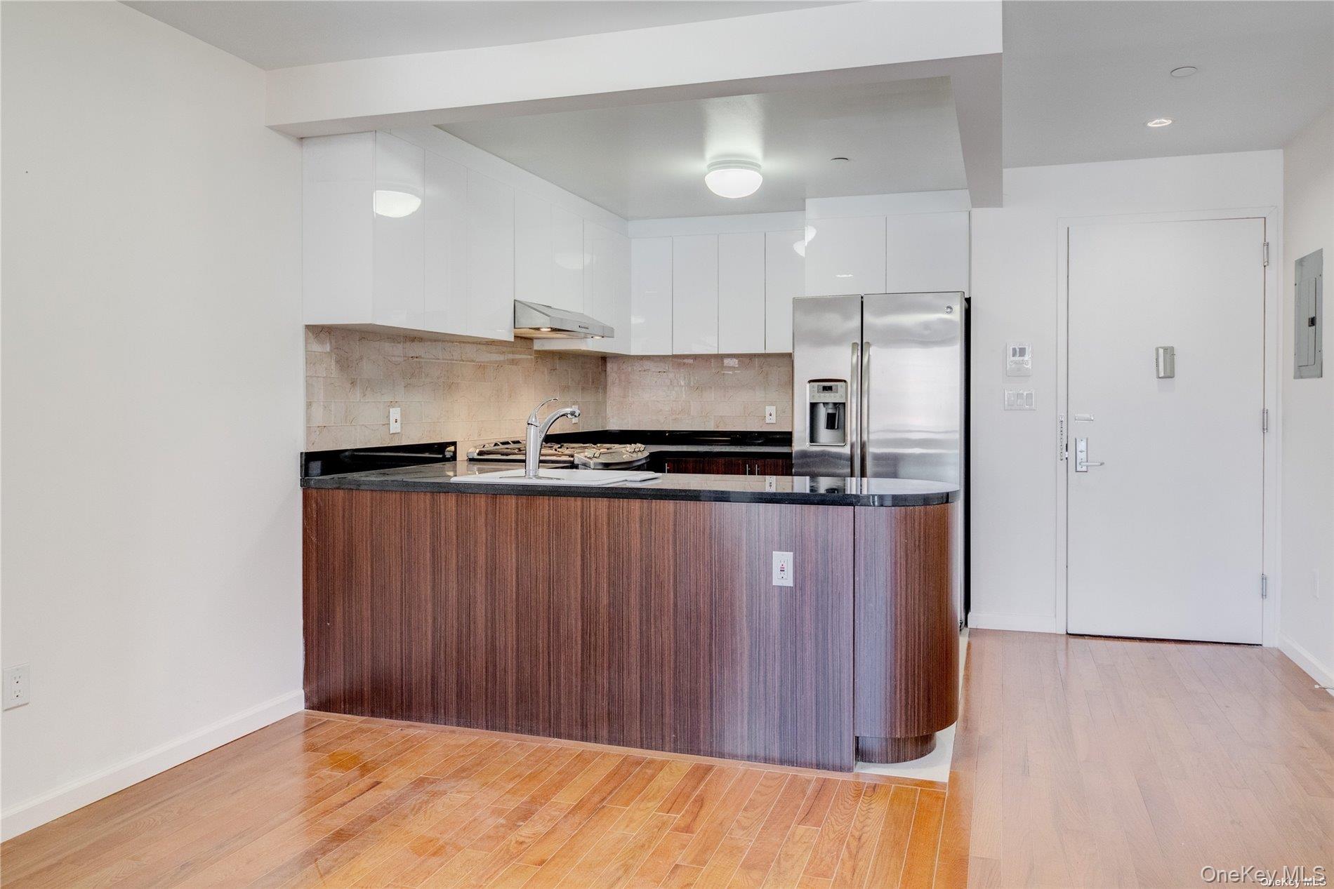 #4 photo, 13646 41st Avenue, كوينز Flushing , NY 11355