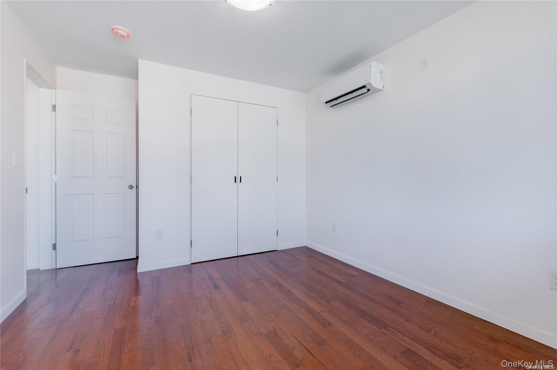 #7 photo, 13646 41st Avenue, كوينز Flushing , NY 11355