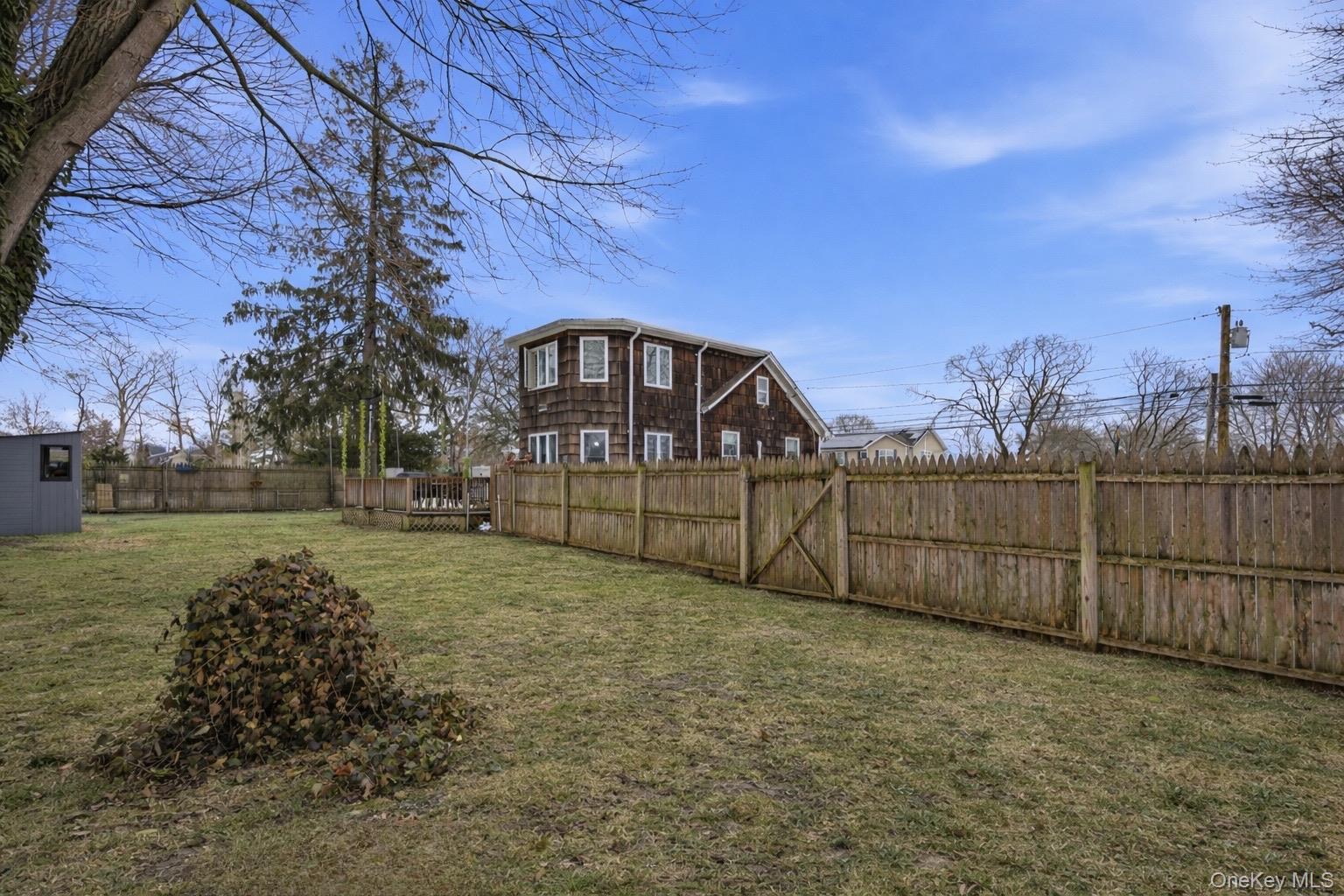 #15 photo, 450 N Dunton Avenue, East Patchogue , NY 11772