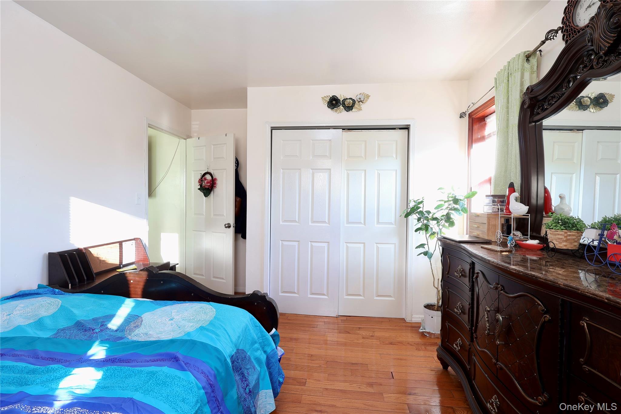 #8 photo, 127-06 97th Avenue, Richmond Hill S. , NY 11419