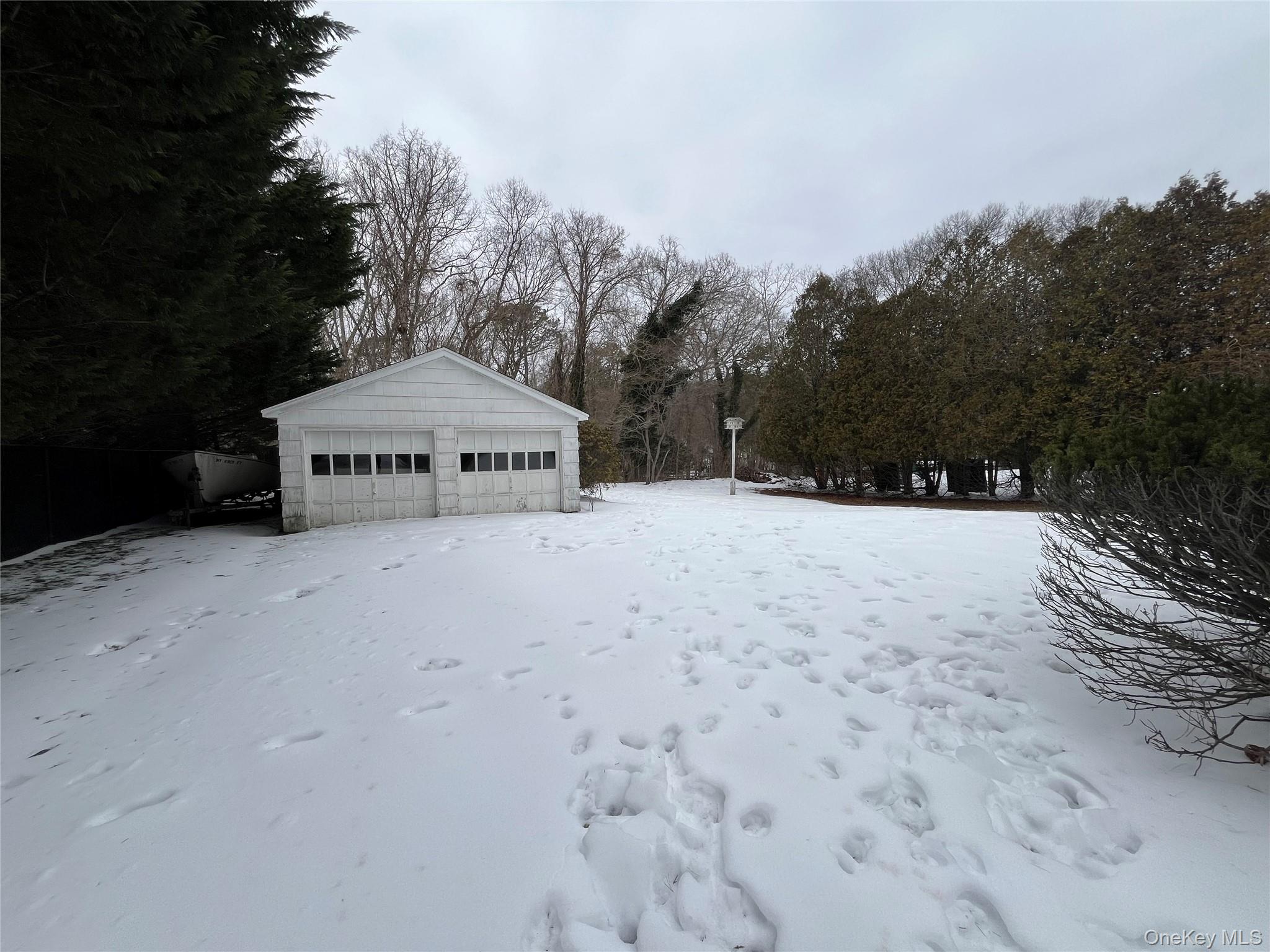 #3 photo, 300 Hewlett Avenue, East Patchogue , NY 11772