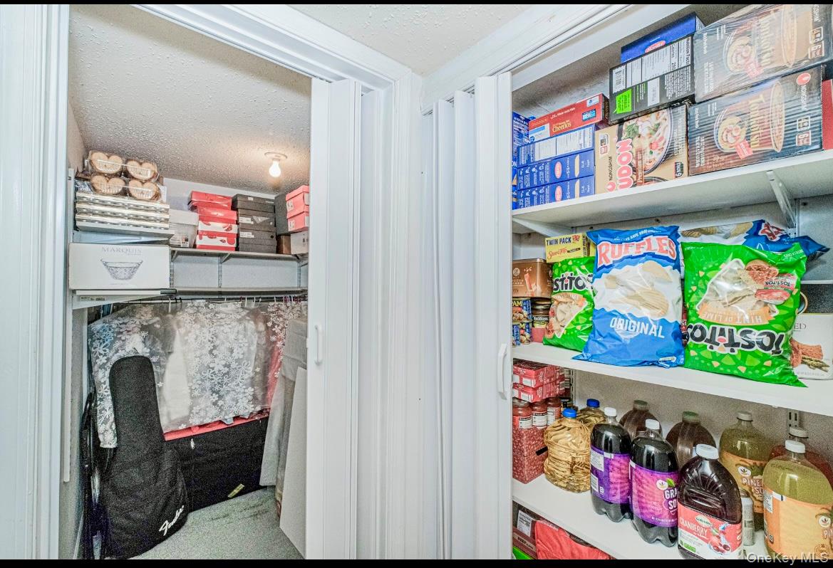 #17 photo, 212 ilyssa way, Staten Island , NY 10312