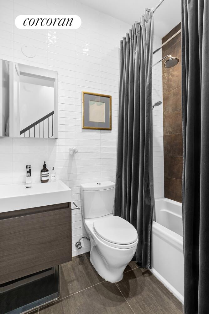 #10 photo, 220 WITHERS Street, Williamsburg , NY 11211