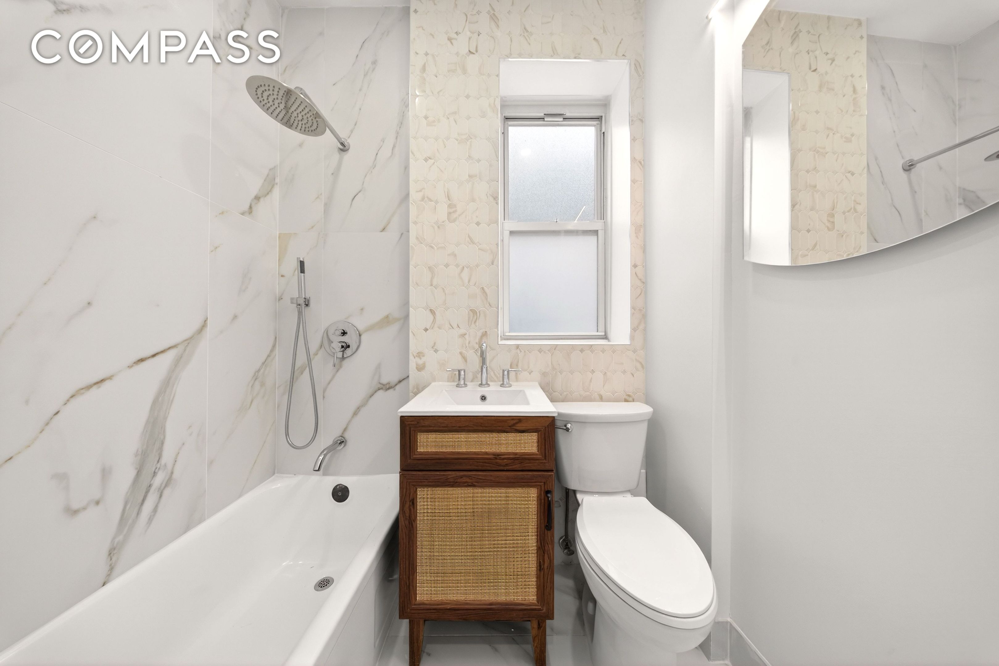 #6 photo, 120 E 83rd Street, Манхэттен ‖ Upper East Side , NY 10028