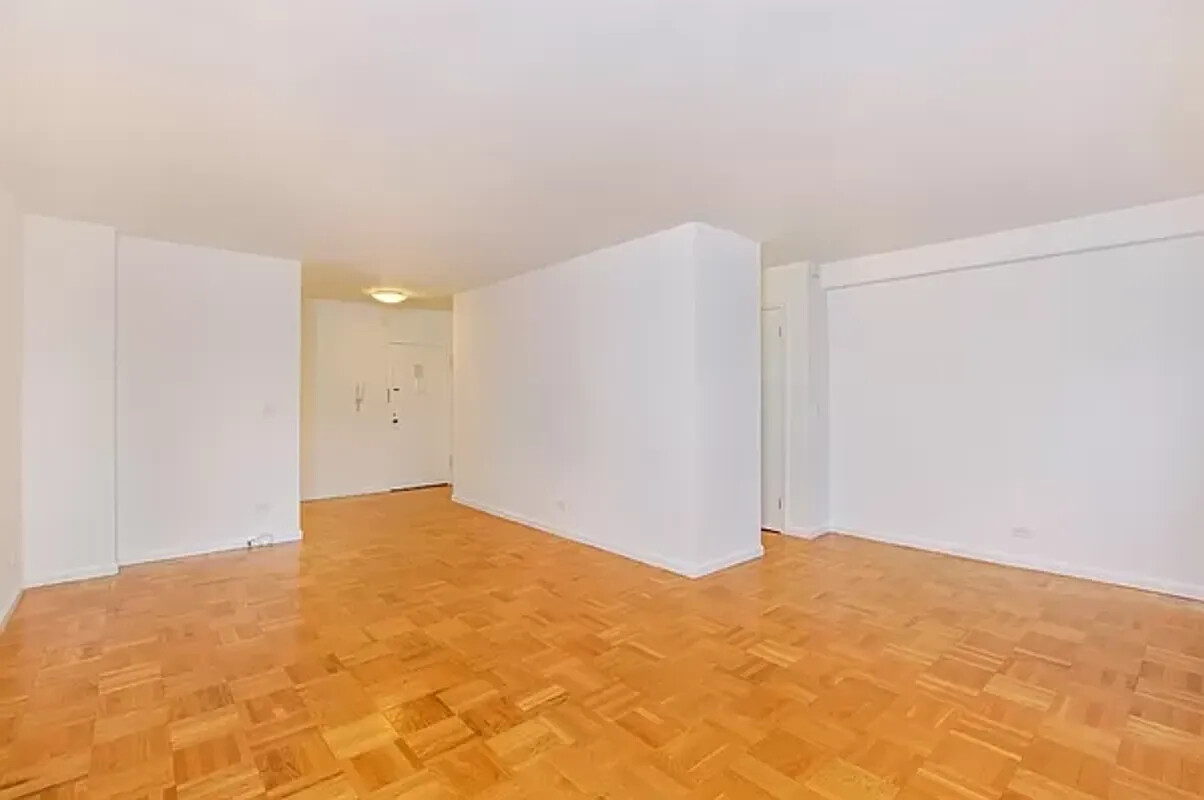 #1 photo, New York City, Sutton Place , NY 10022