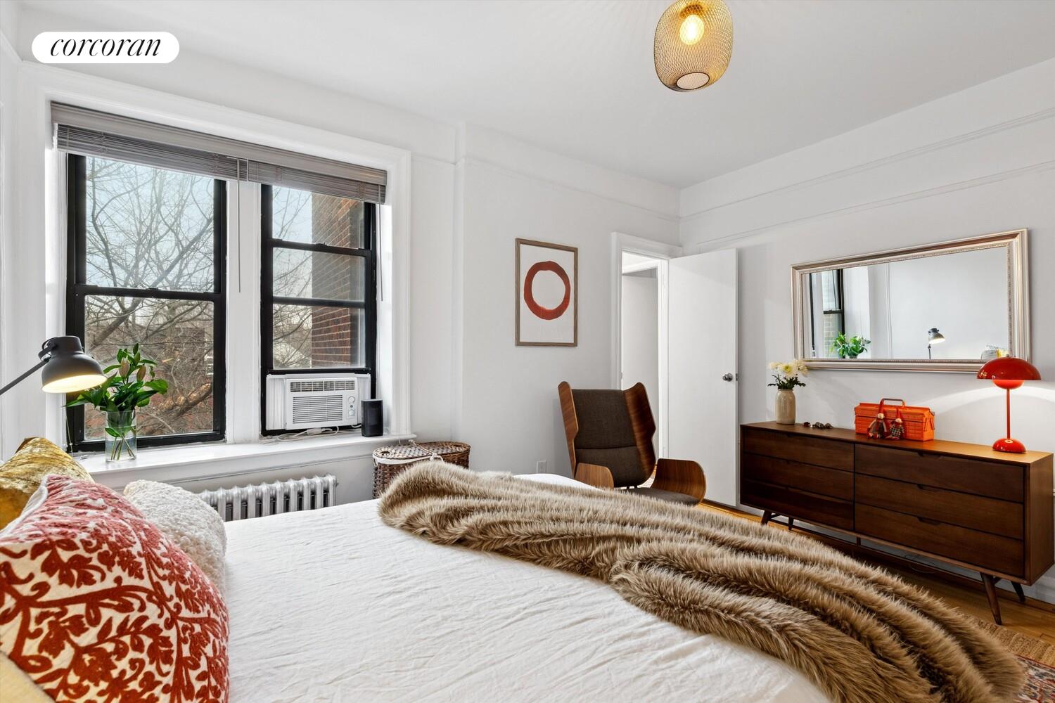 #9 photo, 333 4TH Street, Park Slope , NY 11215