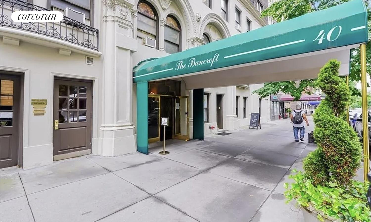 #7 photo, 40 W 72ND Street, Lincoln Square , NY 10023