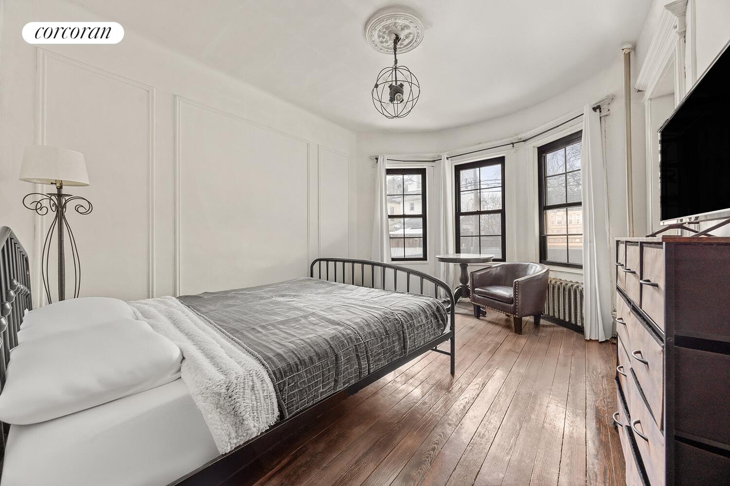 #4 photo, 202 E 34TH Street, East Flatbush , NY 11203