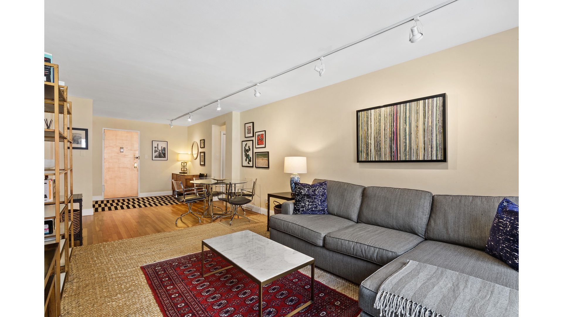 #3 photo, 140 7TH Avenue, Chelsea , NY 10011