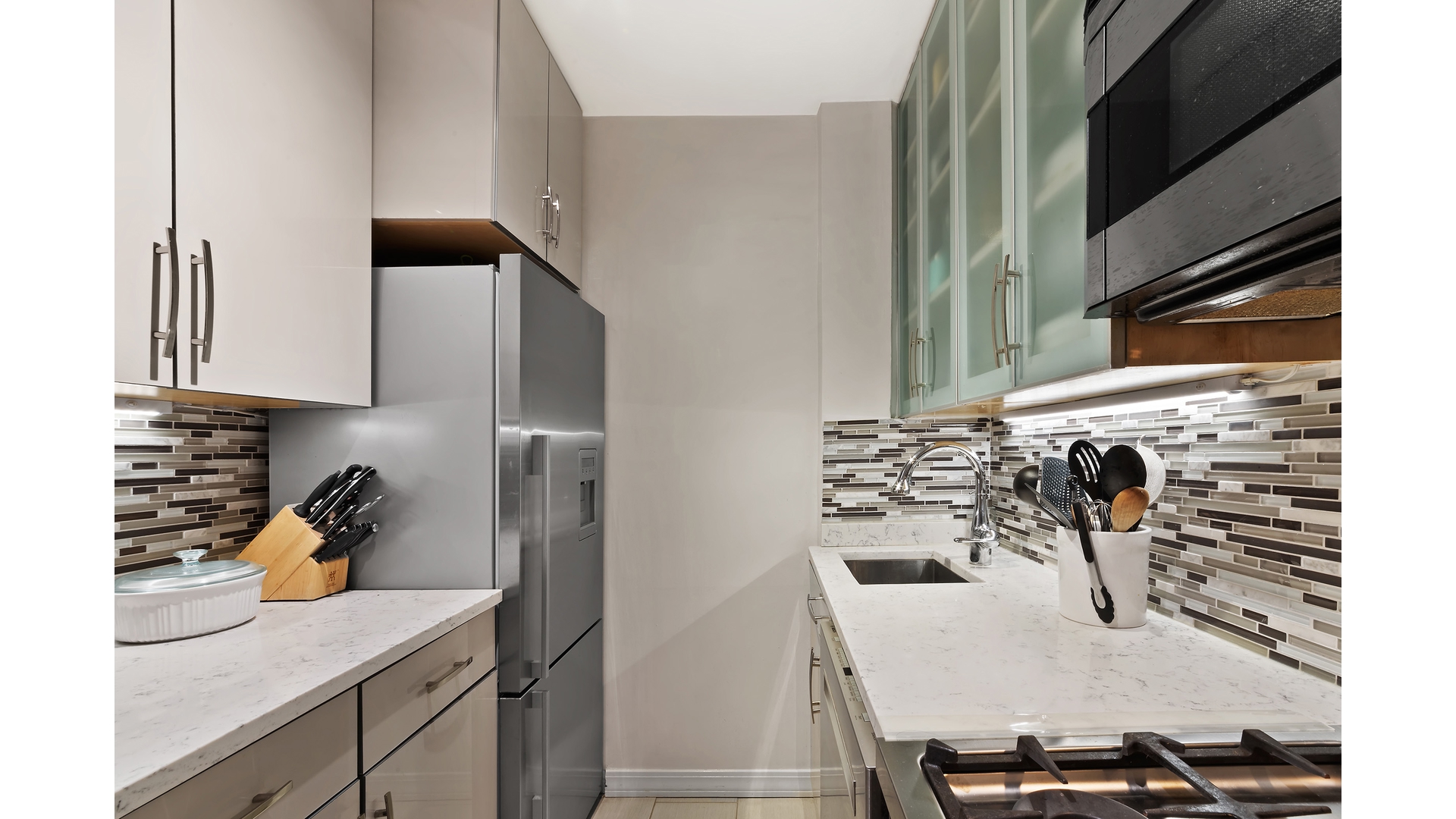 #6 photo, 140 7TH Avenue, Chelsea , NY 10011